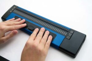 Handy Tech Basic Braille Plus Barrette Braille